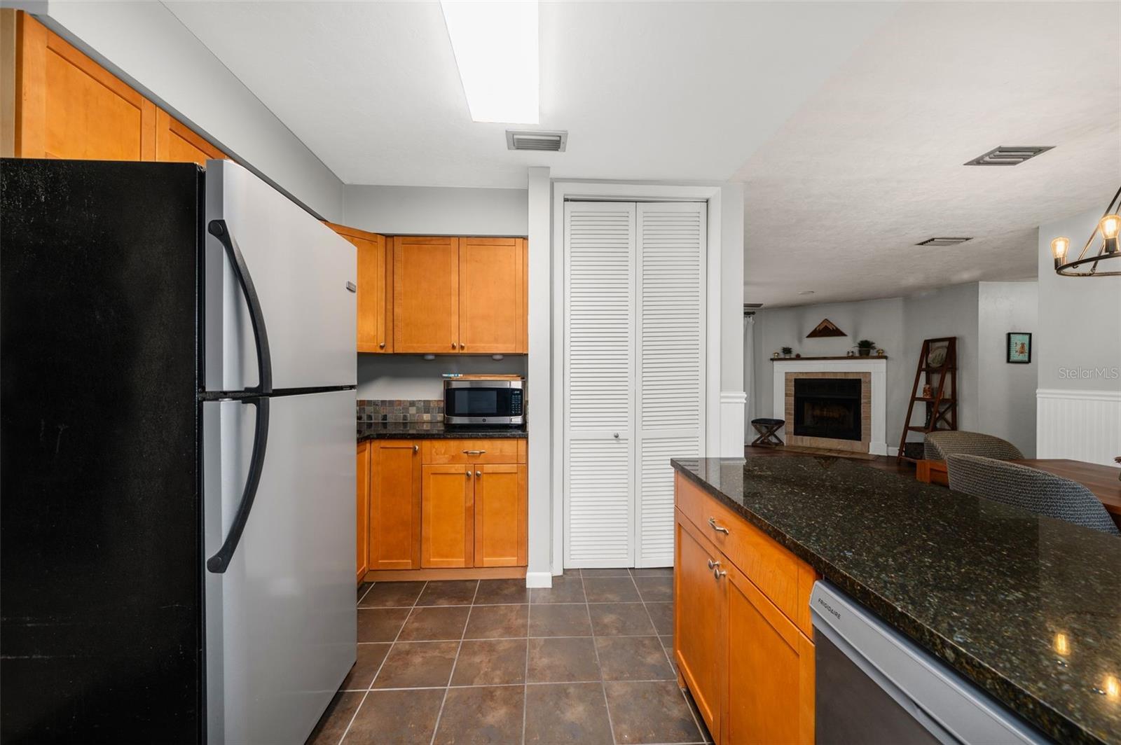 Image 14 of 44 For 3527 46th Place