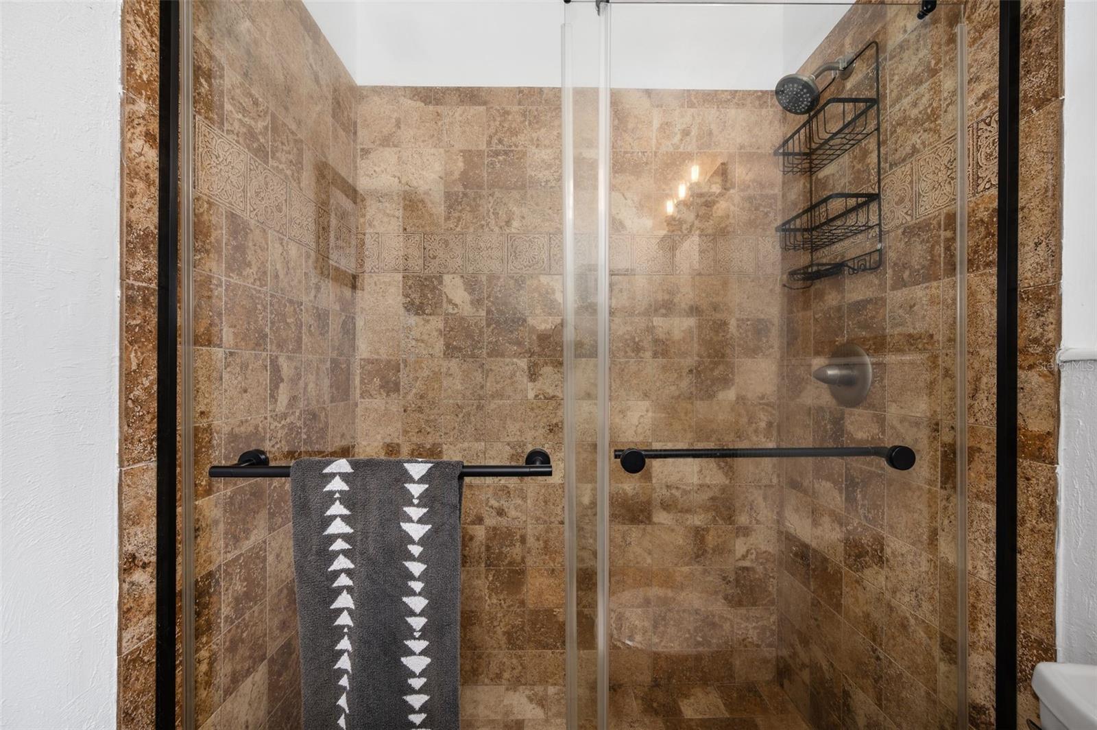 Image 21 of 44 For 3527 46th Place