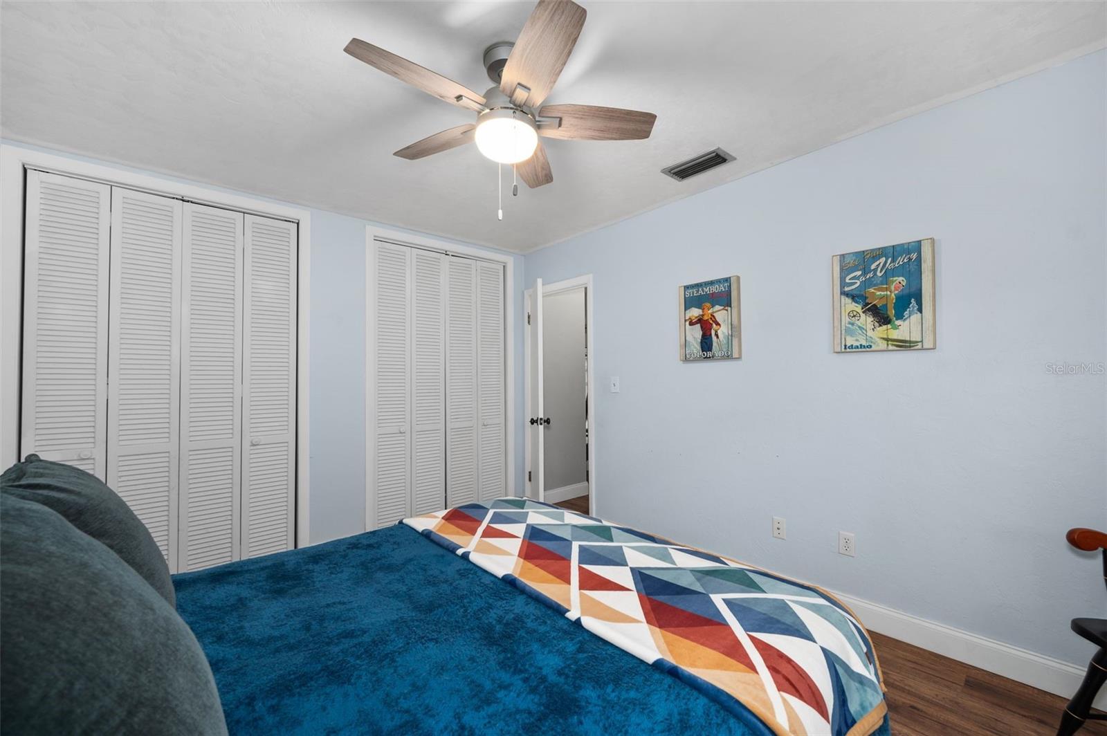 Image 23 of 44 For 3527 46th Place