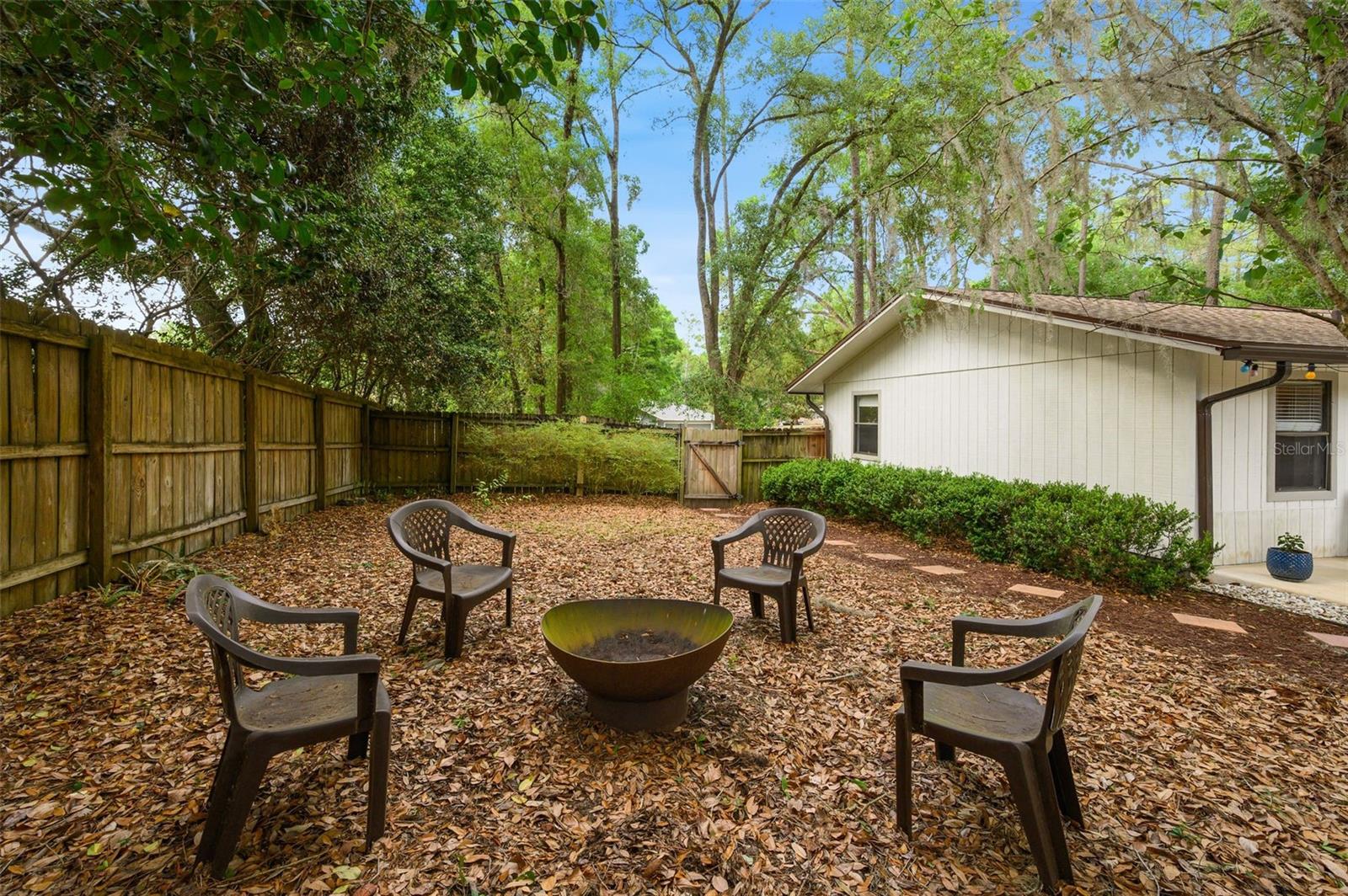 Image 34 of 44 For 3527 46th Place