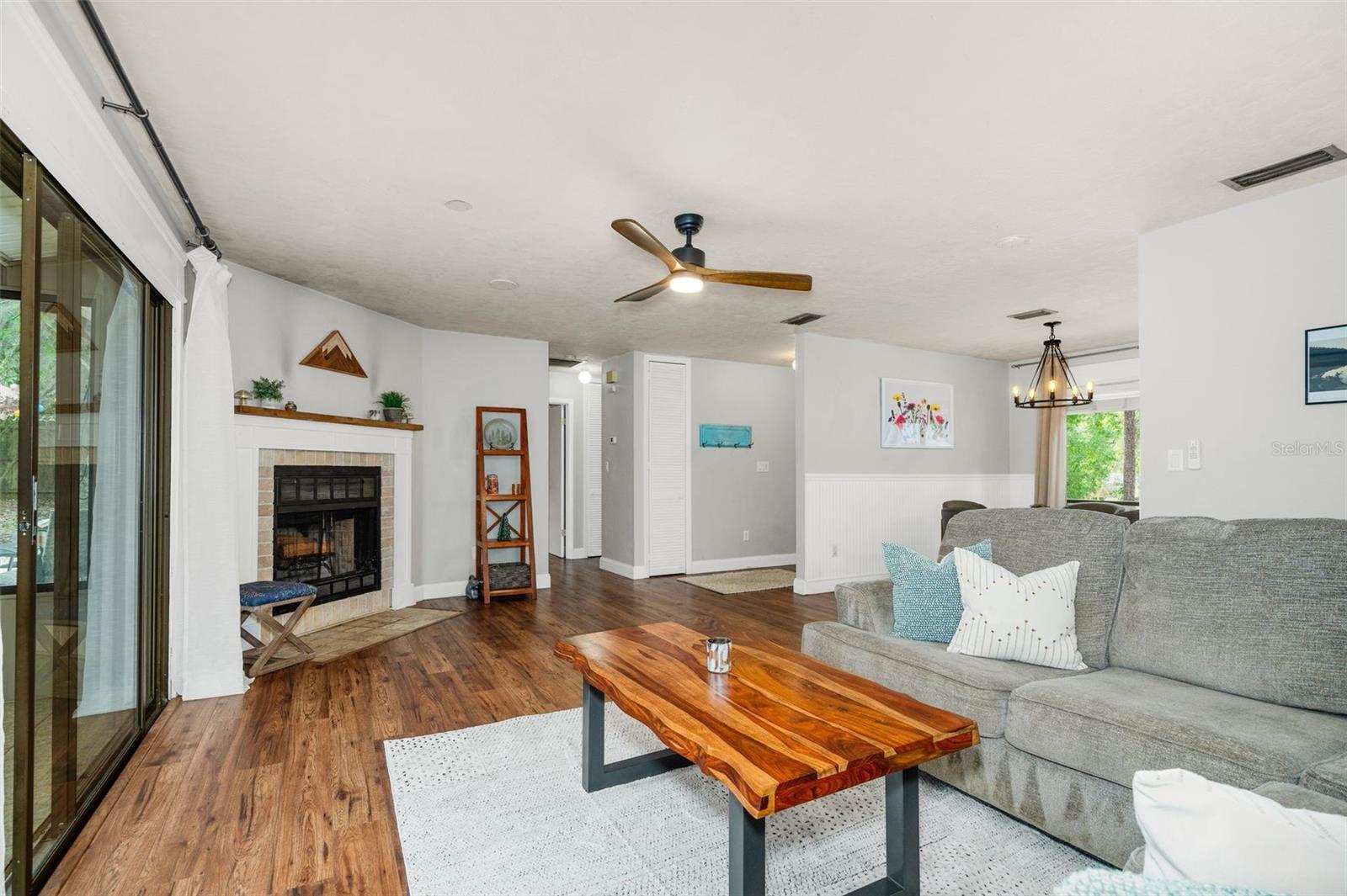 Image 8 of 44 For 3527 46th Place