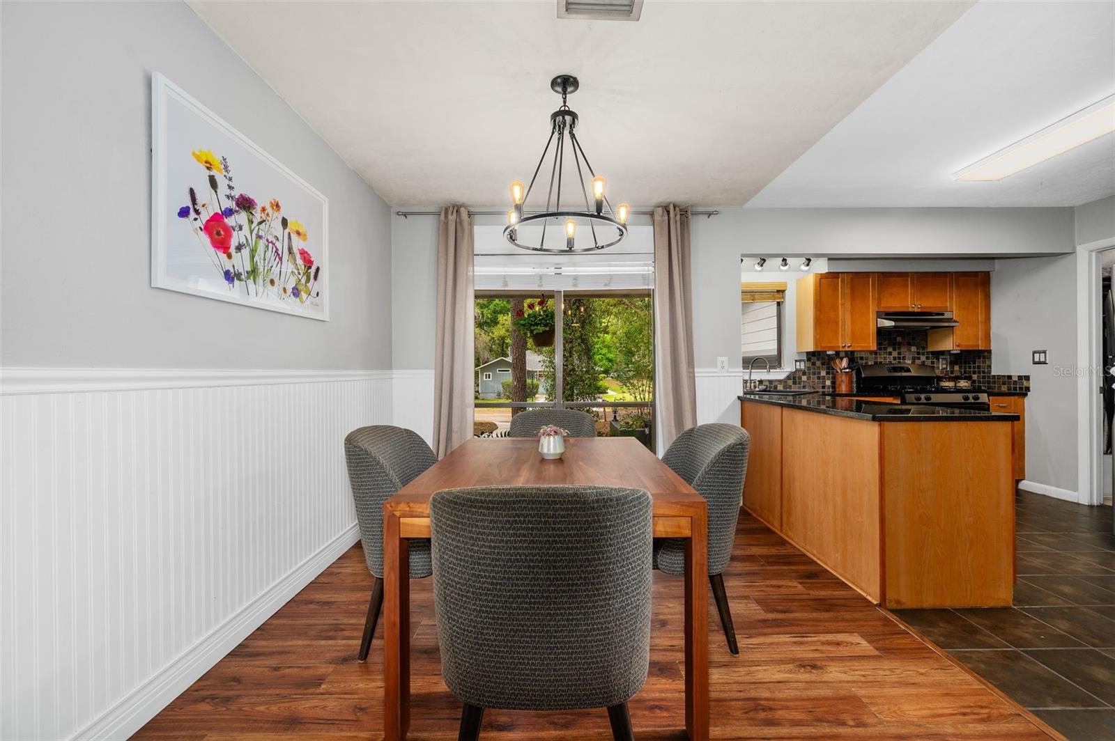 Image 9 of 44 For 3527 46th Place