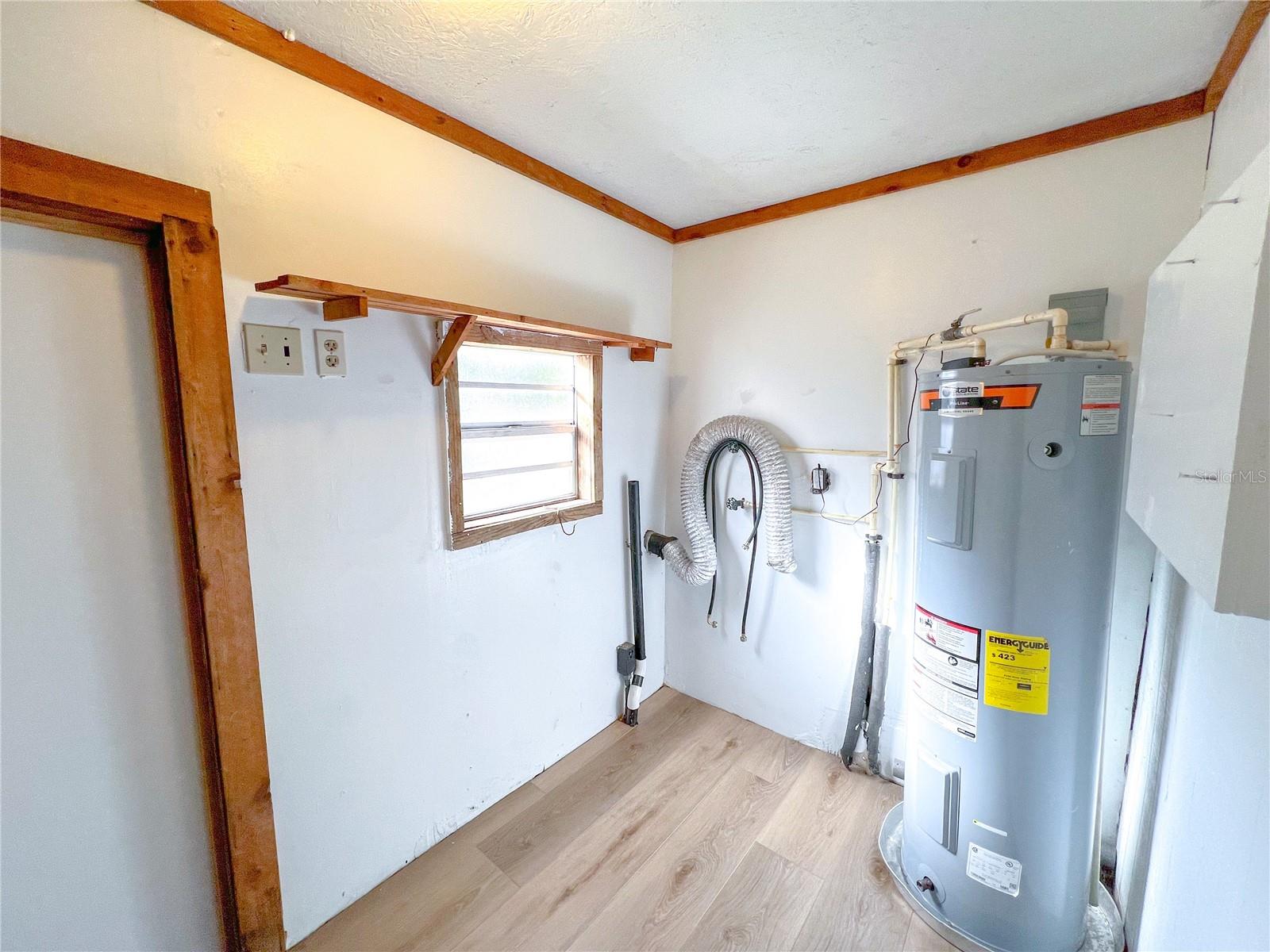 Image 14 of 16 For 25825 Newberry Road