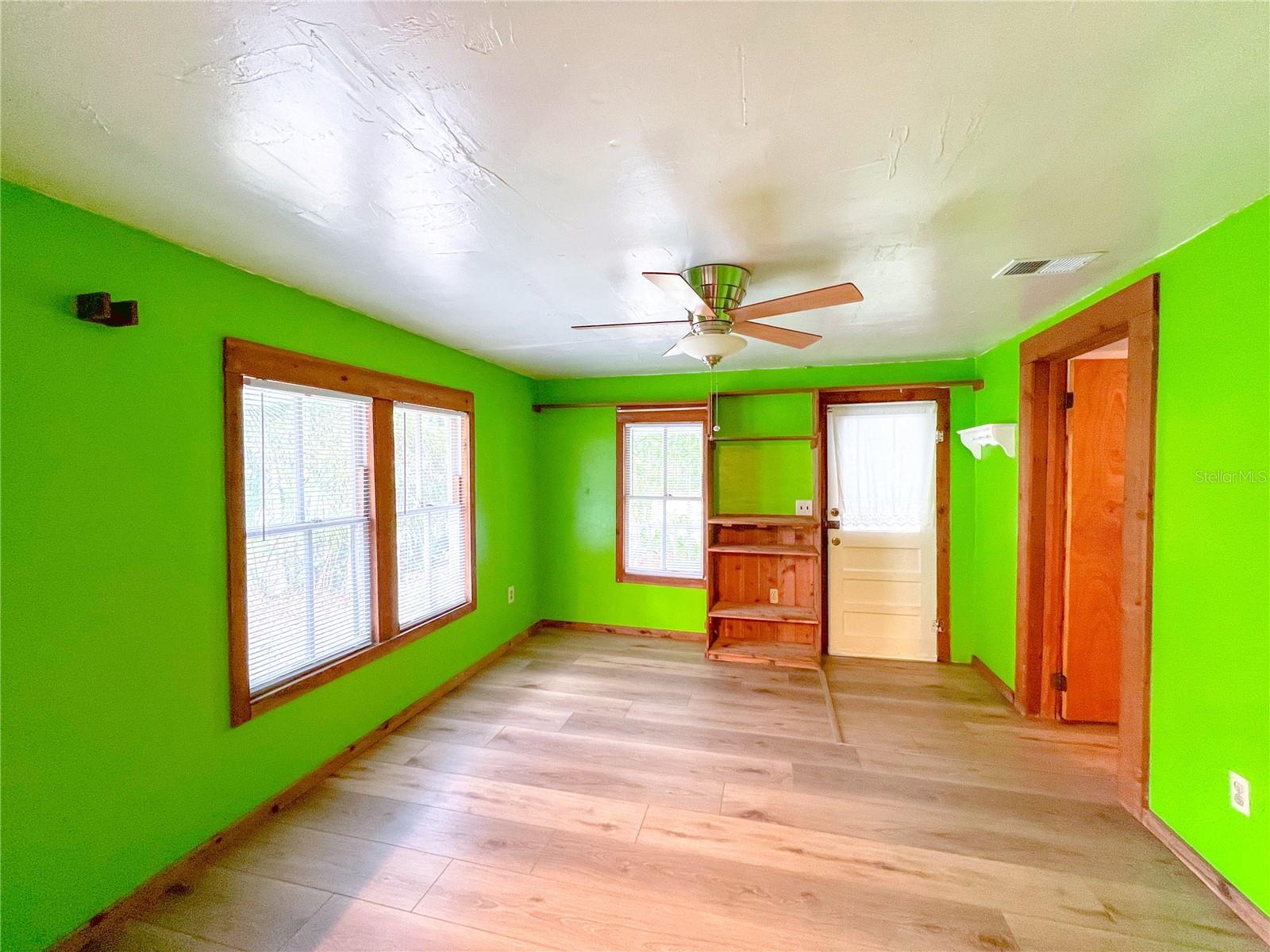 Image 4 of 16 For 25825 Newberry Road