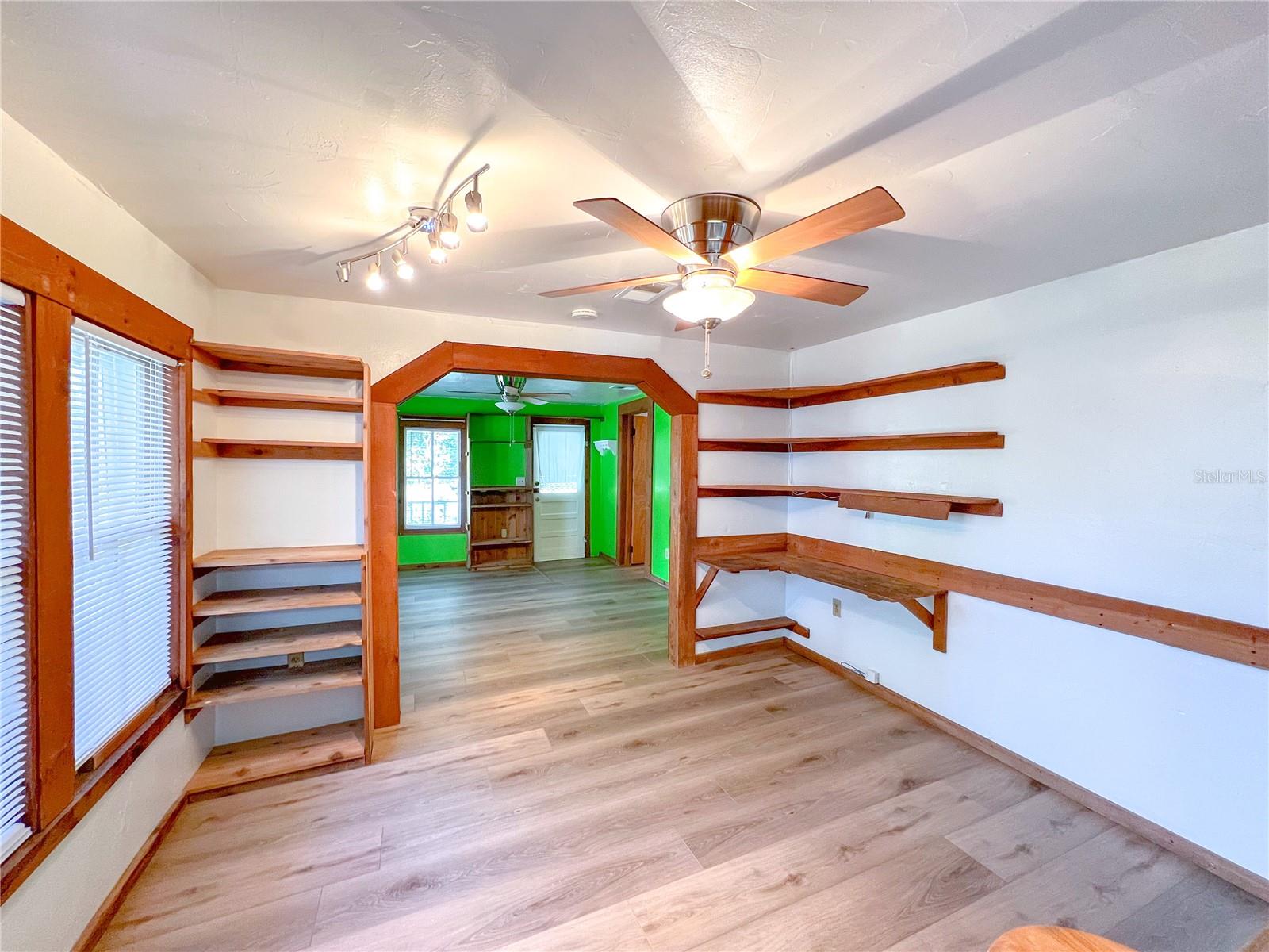 Image 5 of 16 For 25825 Newberry Road