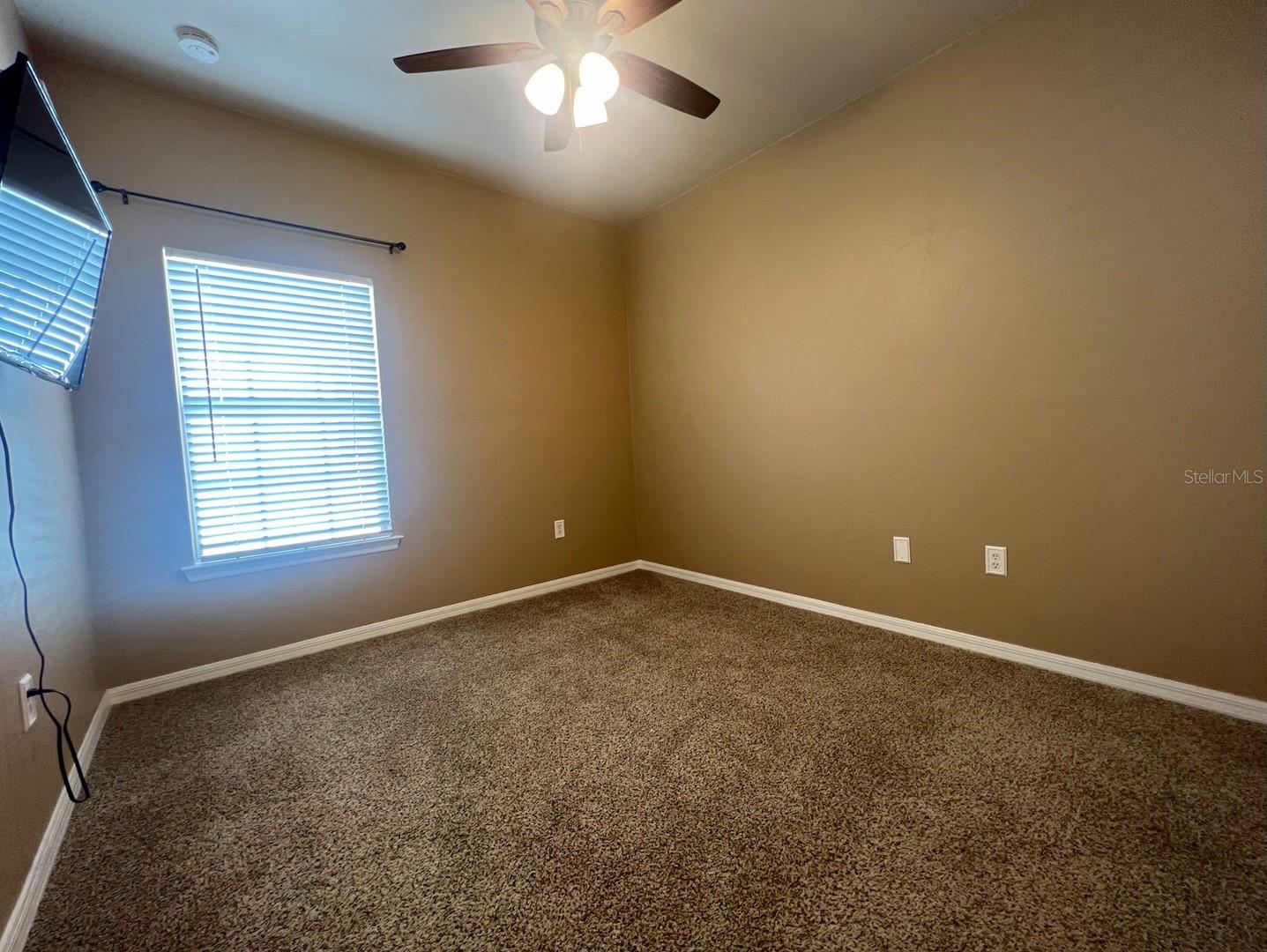 Image 4 of 14 For 11583 17th Place