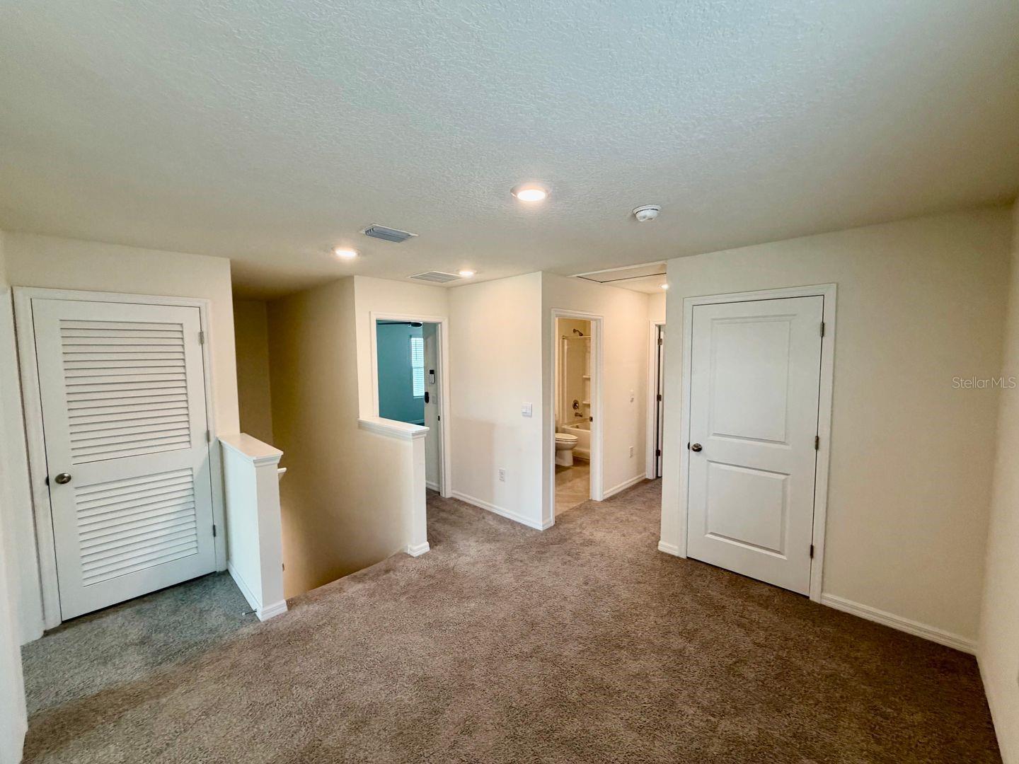 Image 13 of 33 For 24706 11th Place