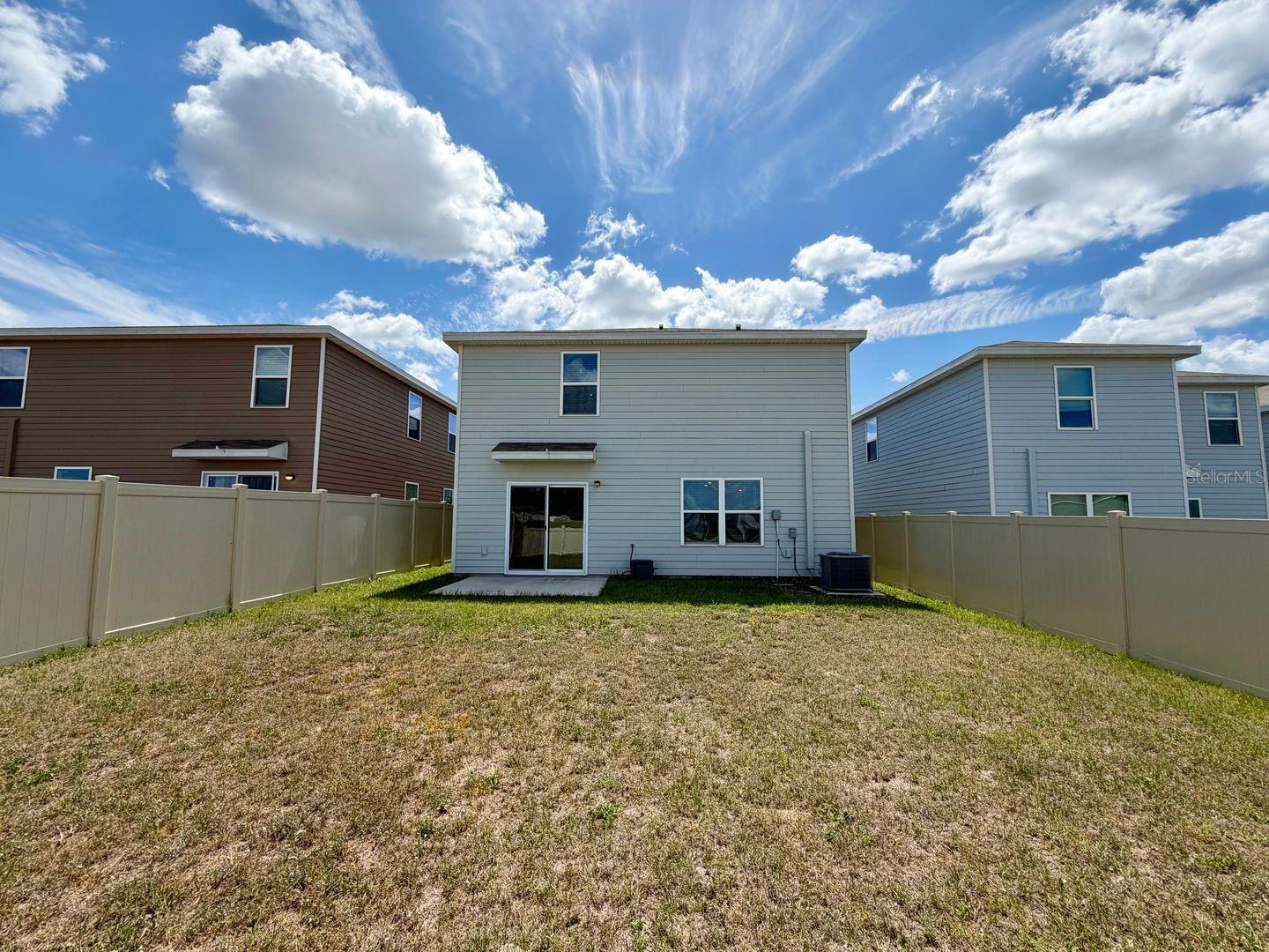 Image 30 of 33 For 24706 11th Place