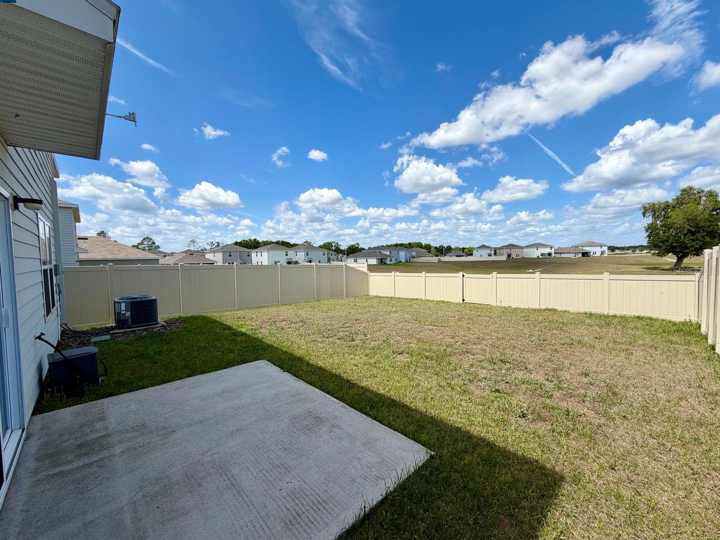 Image 32 of 33 For 24706 11th Place