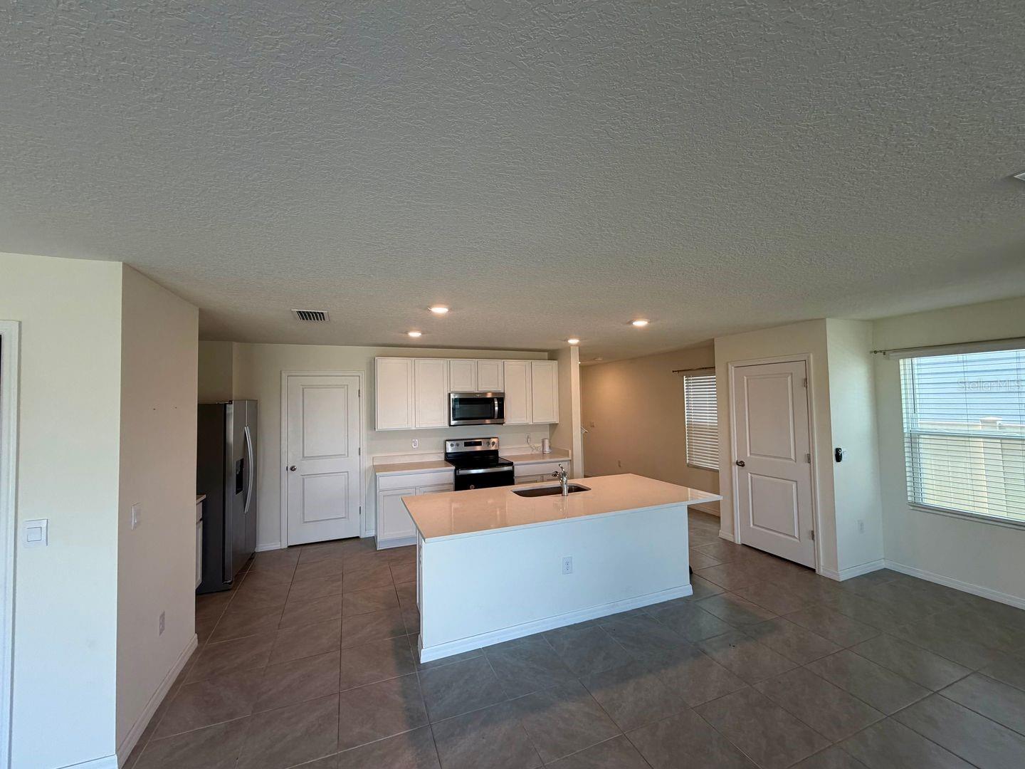 Image 33 of 33 For 24706 11th Place