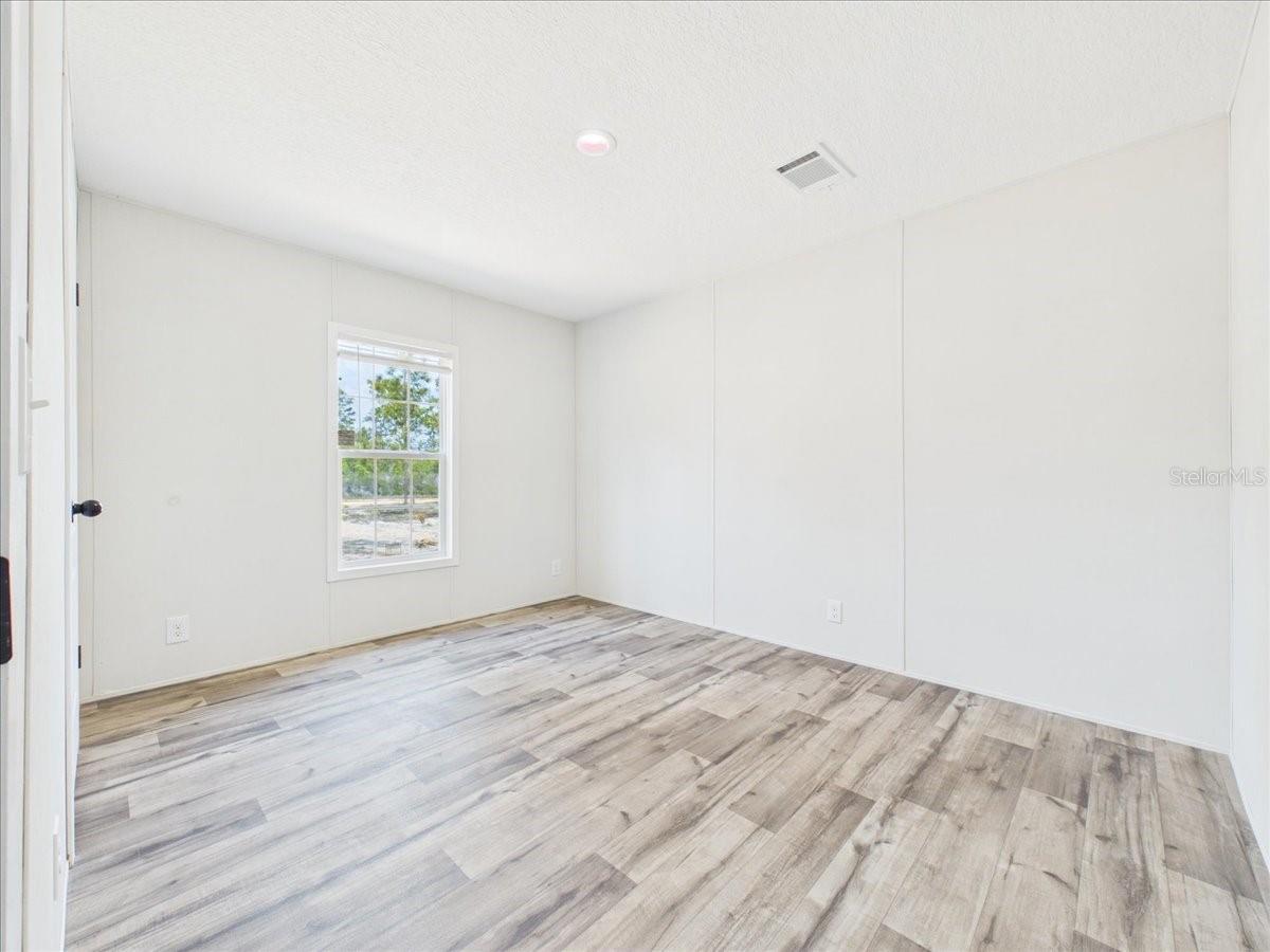 Image 18 of 30 For 137 Beulah Drive