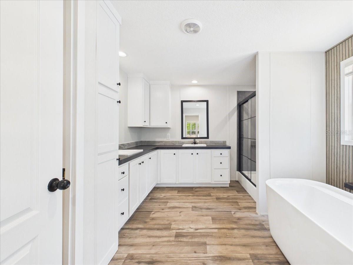 Image 23 of 30 For 137 Beulah Drive