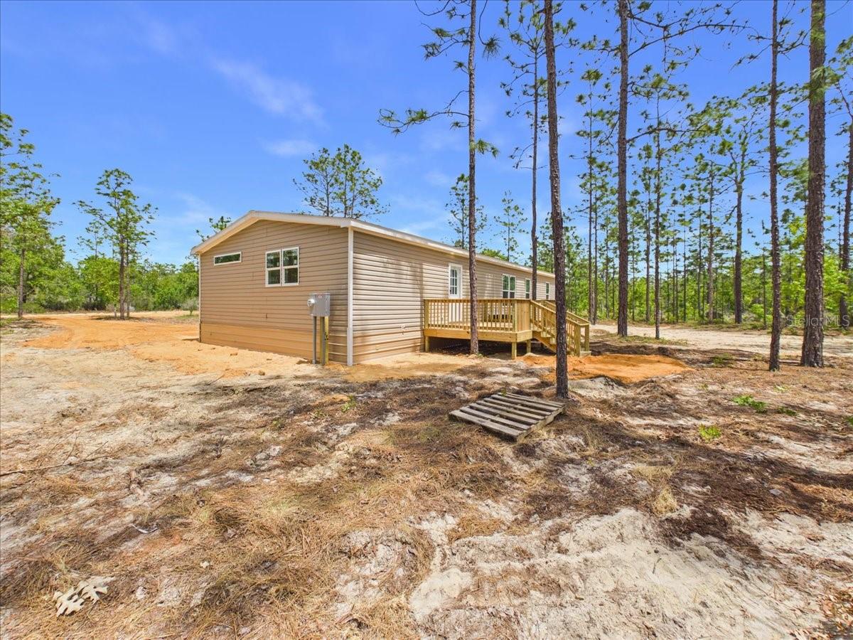 Image 27 of 30 For 137 Beulah Drive