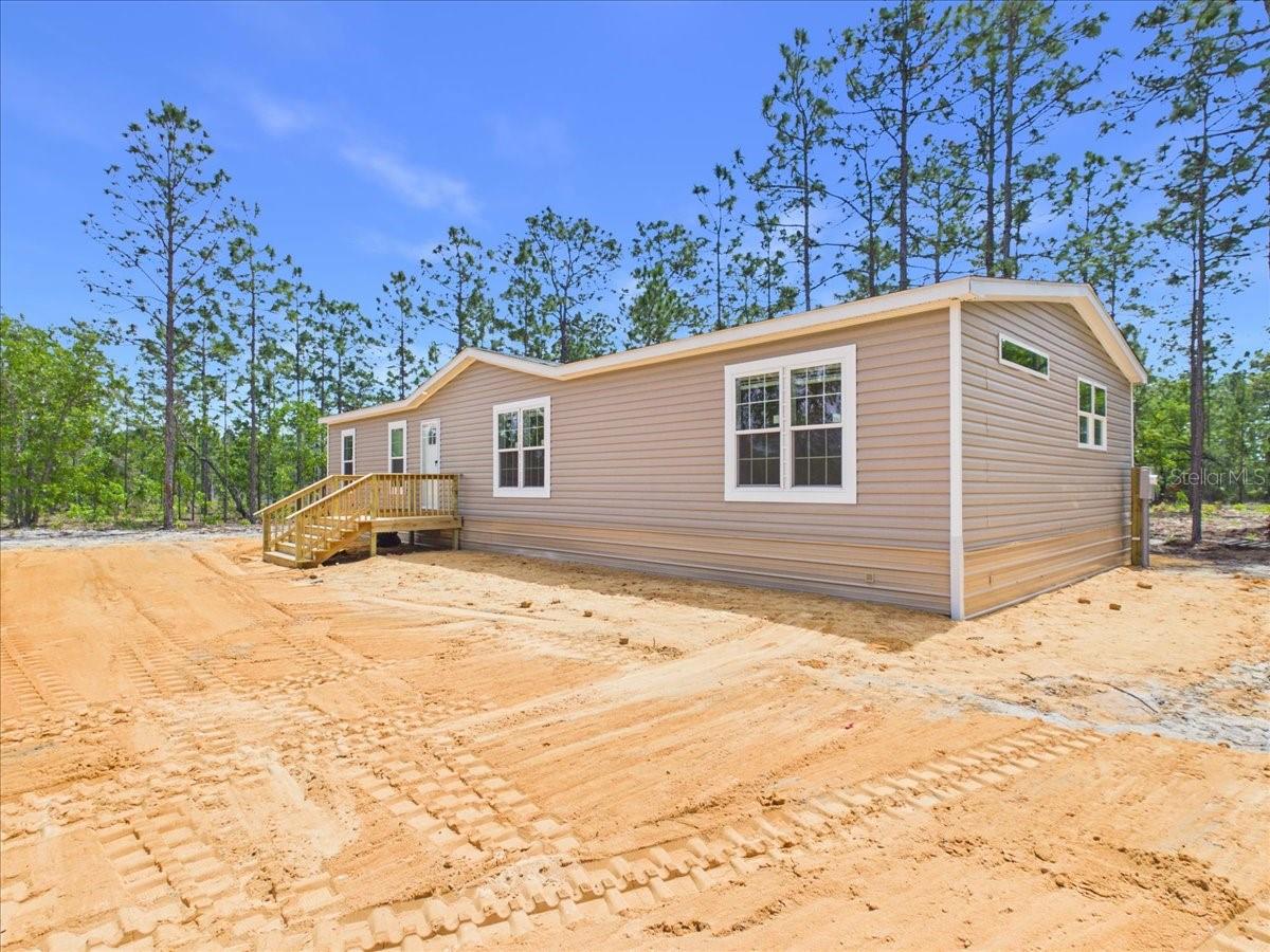 Image 28 of 30 For 137 Beulah Drive