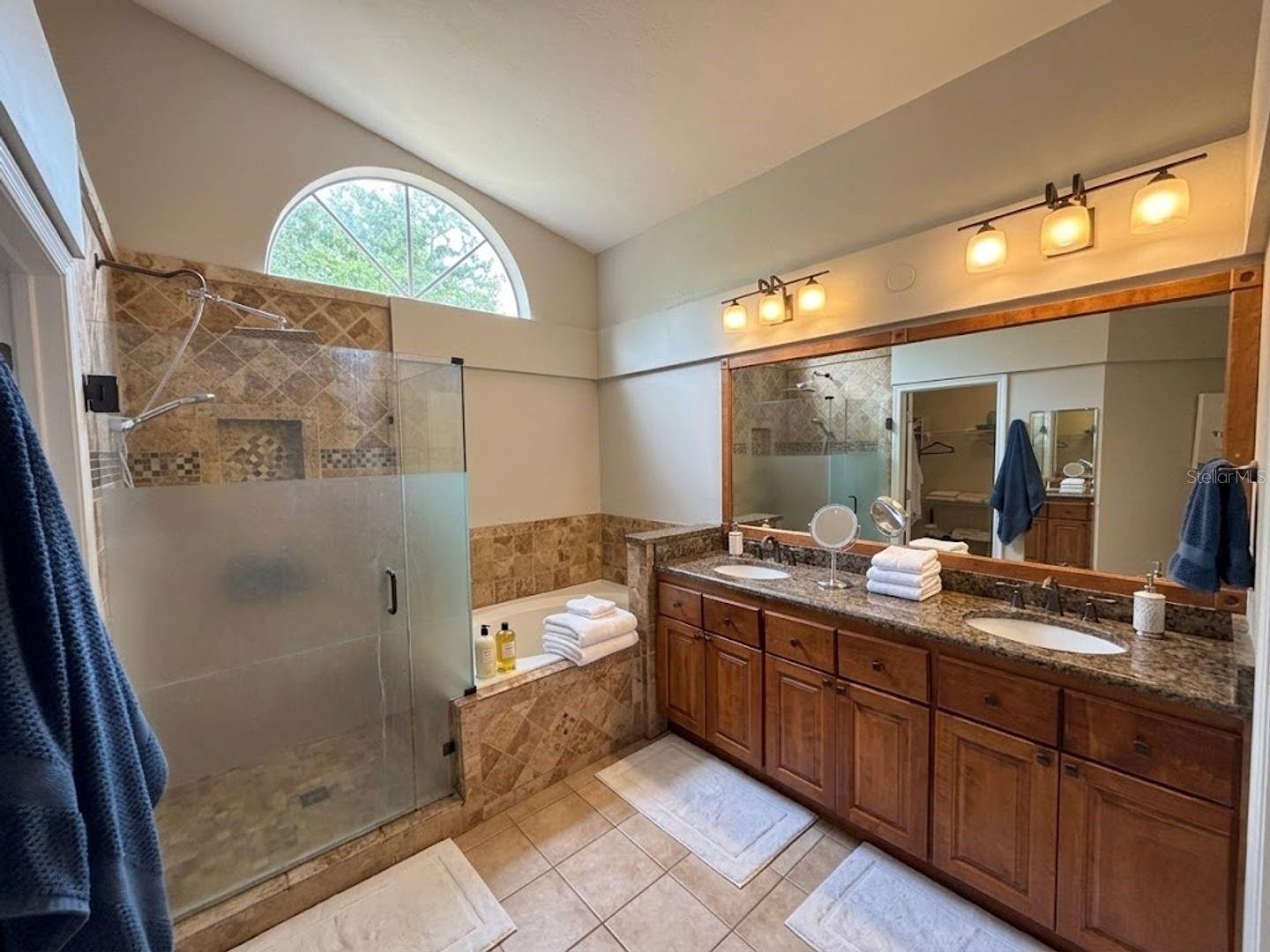 Image 10 of 18 For 4022 34th Terrace