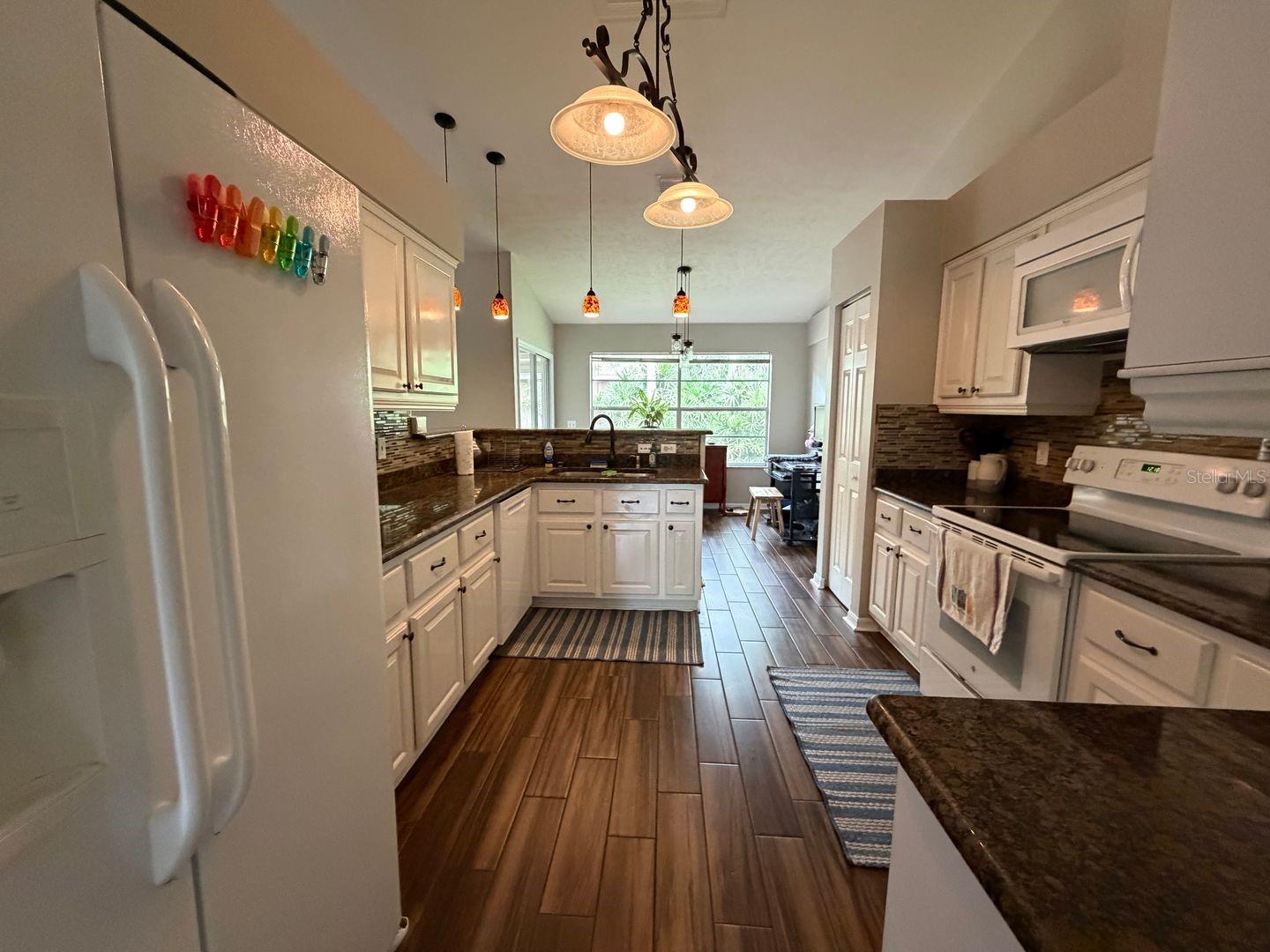 Image 3 of 18 For 4022 34th Terrace