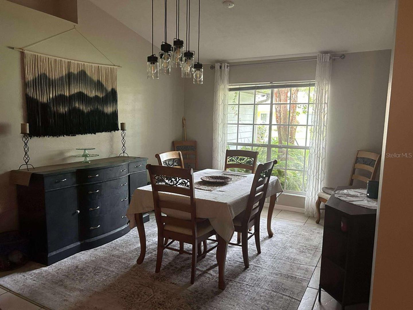 Image 4 of 18 For 4022 34th Terrace