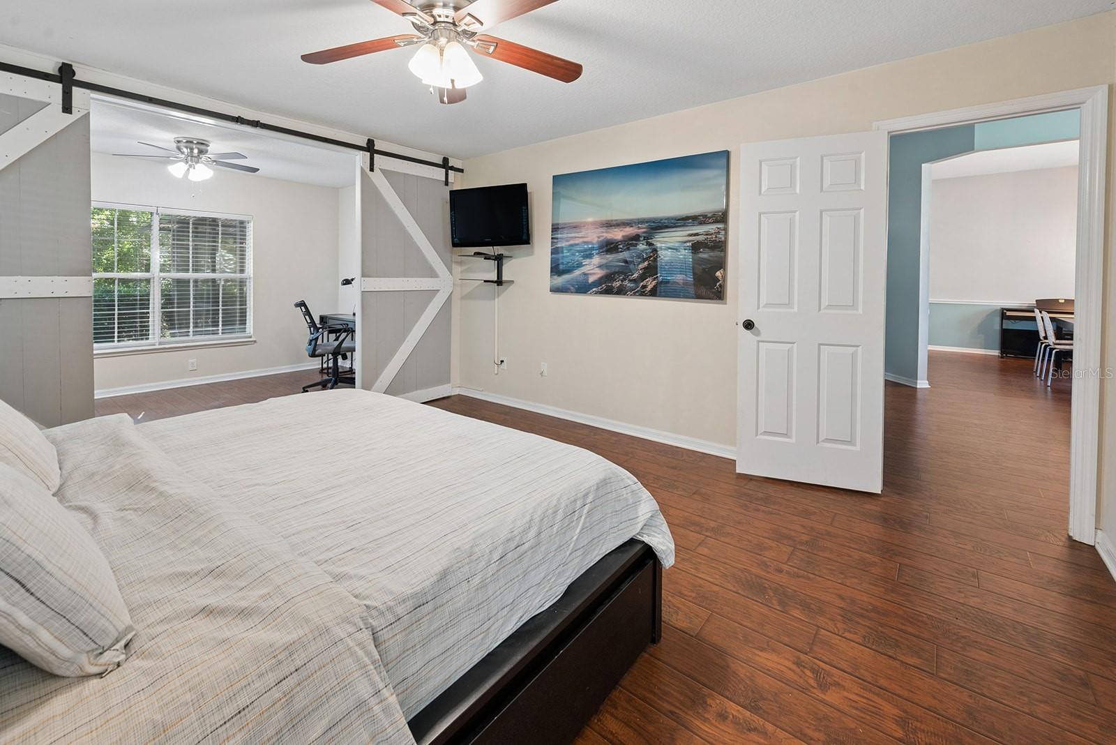 Image 10 of 65 For 6924 80th Drive