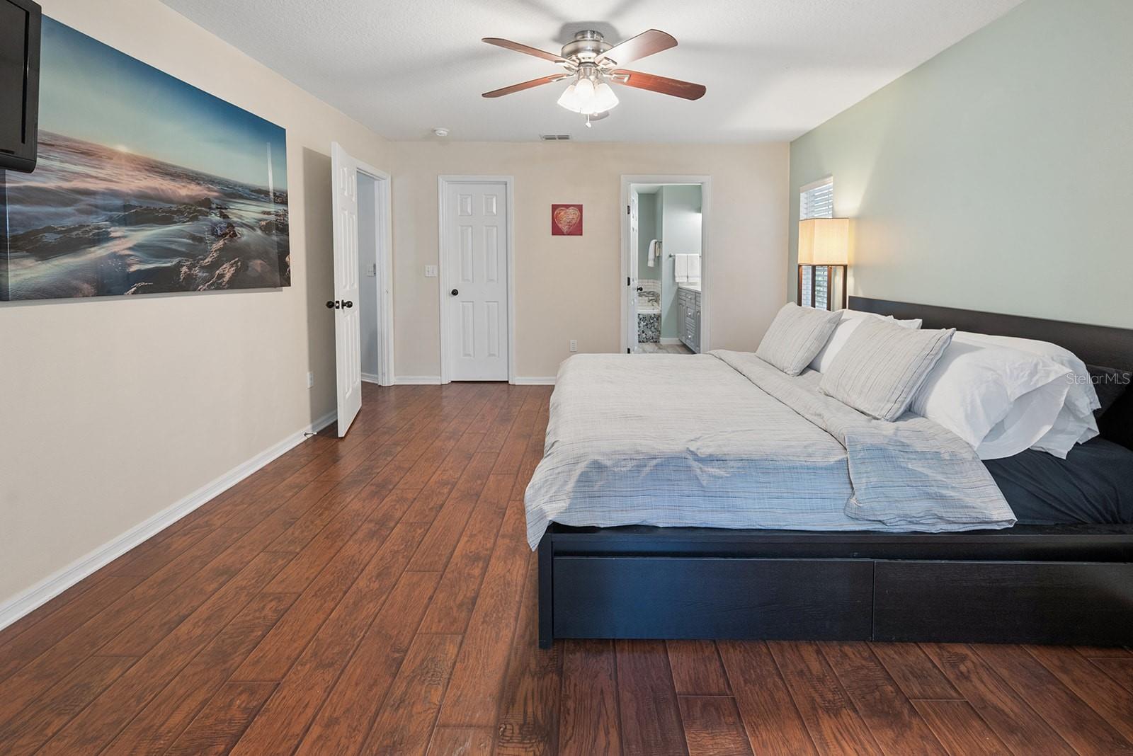 Image 13 of 65 For 6924 80th Drive