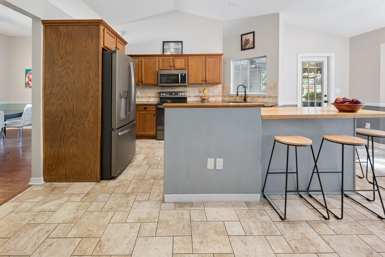 Image 24 of 65 For 6924 80th Drive