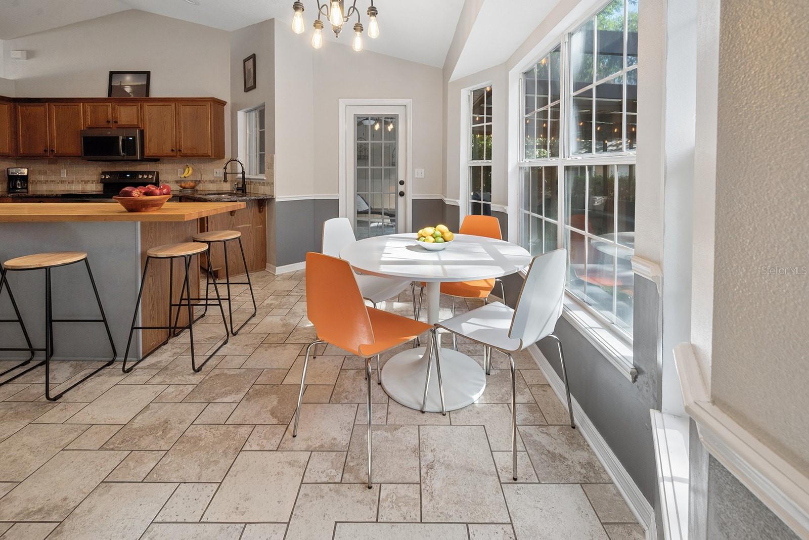 Image 26 of 65 For 6924 80th Drive