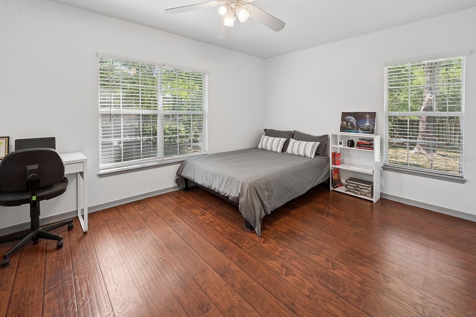 Image 36 of 65 For 6924 80th Drive