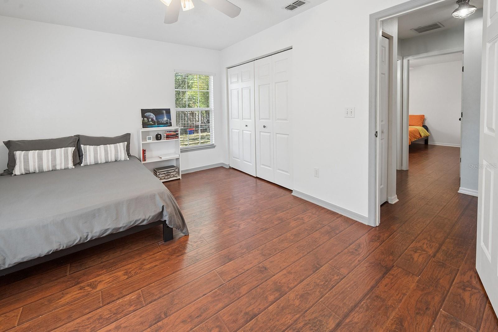 Image 37 of 65 For 6924 80th Drive