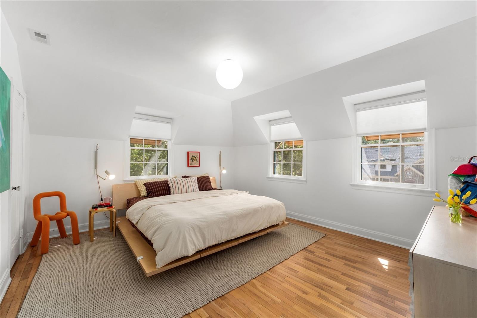 Image 21 of 44 For 521 6th Street