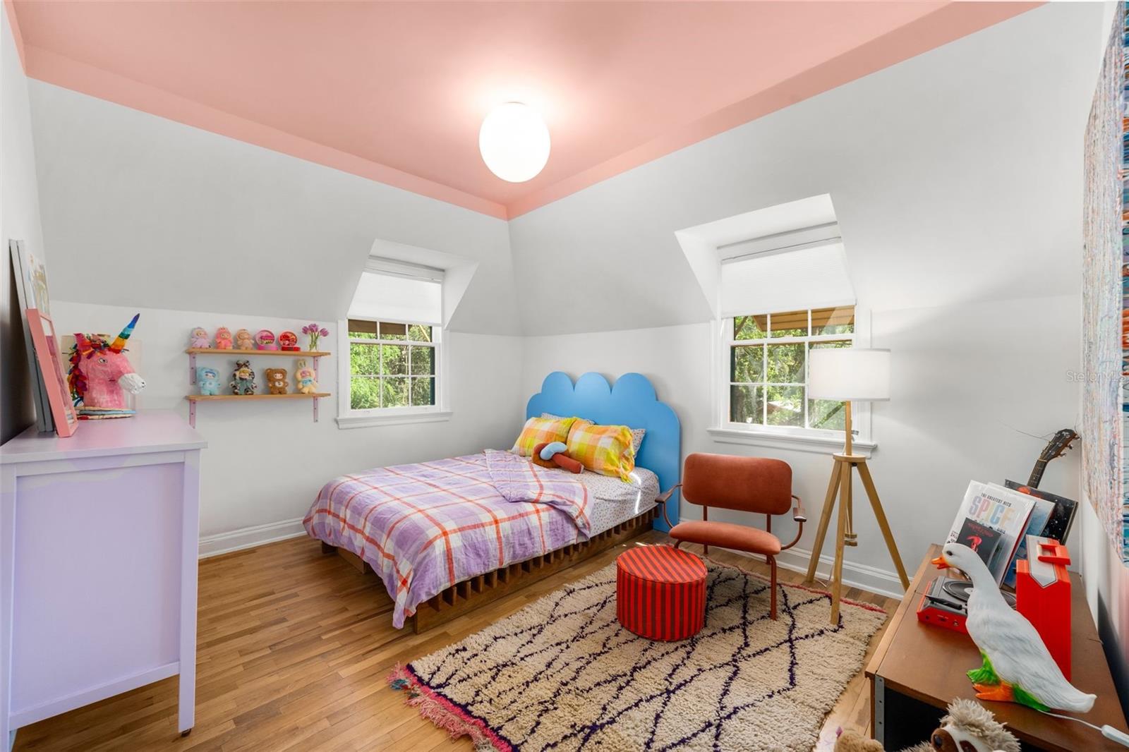 Image 24 of 44 For 521 6th Street