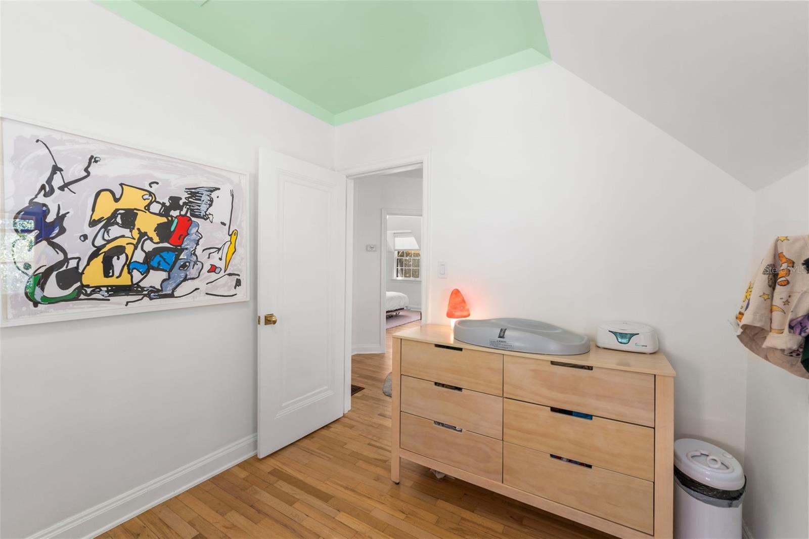 Image 27 of 44 For 521 6th Street