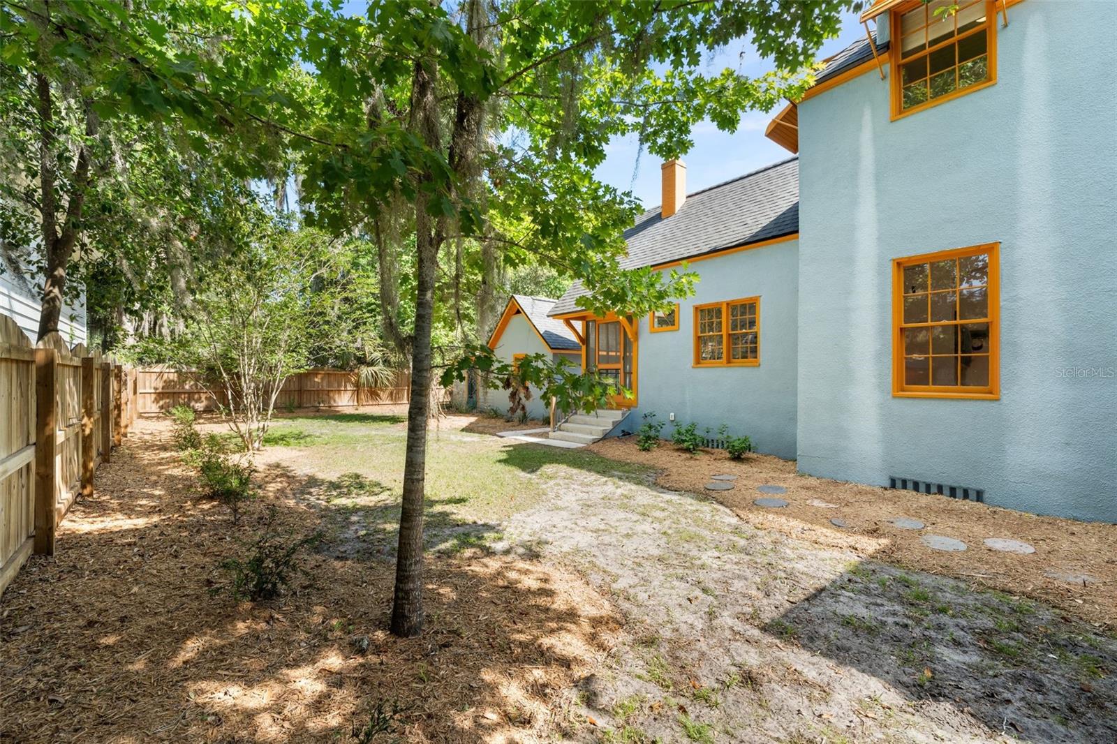 Image 32 of 44 For 521 6th Street