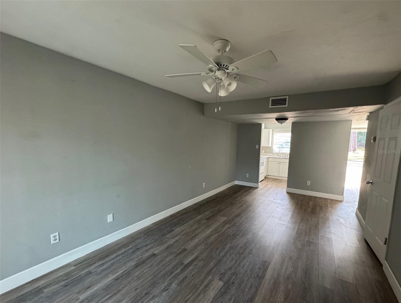 Image 7 of 9 For 7130 45th Place A