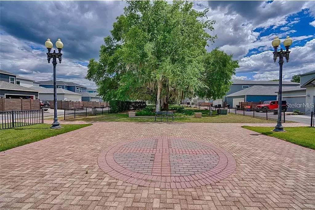 Image 37 of 42 For 7782 64th Lane 1002