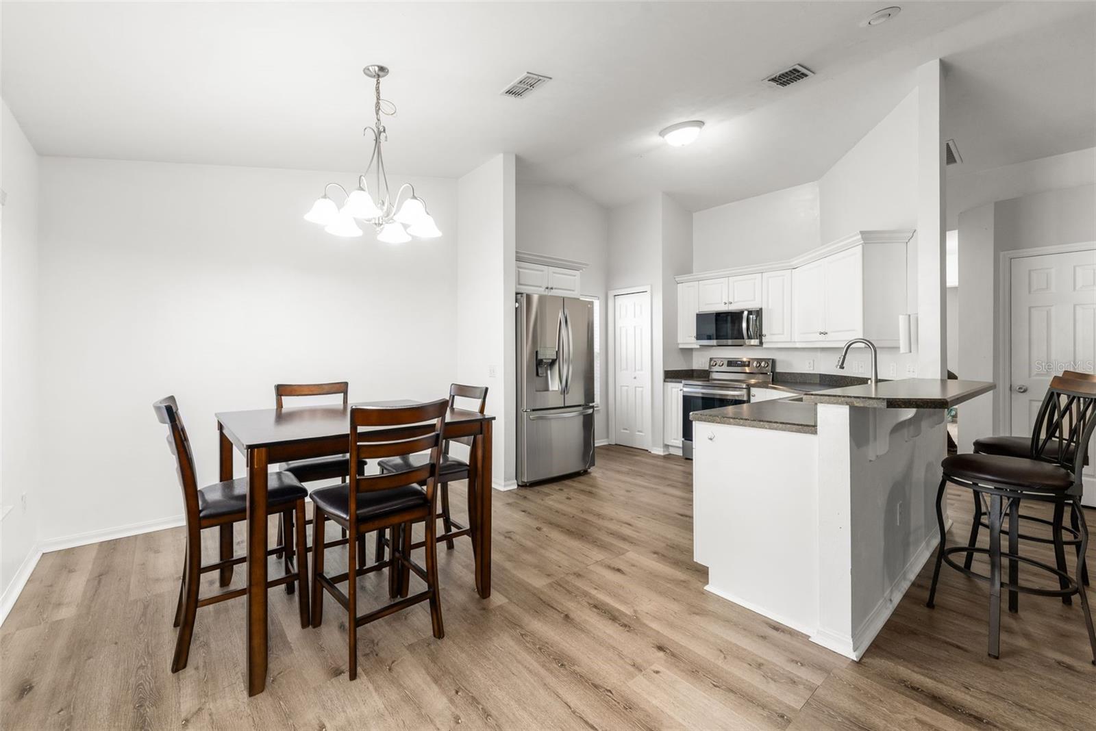 Image 10 of 32 For 4928 63rd Court