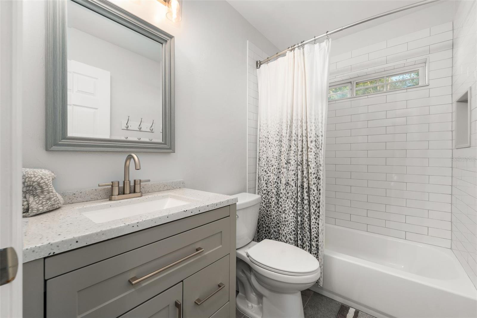 Image 23 of 32 For 4928 63rd Court