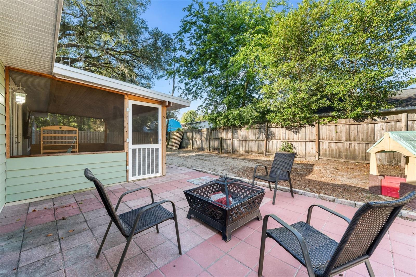 Image 29 of 32 For 4928 63rd Court