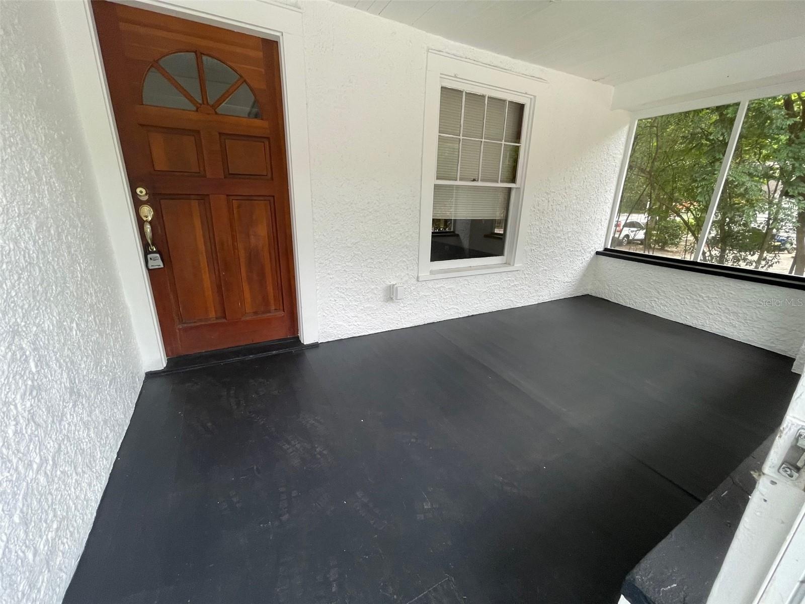 Image 2 of 15 For 2635 University Avenue