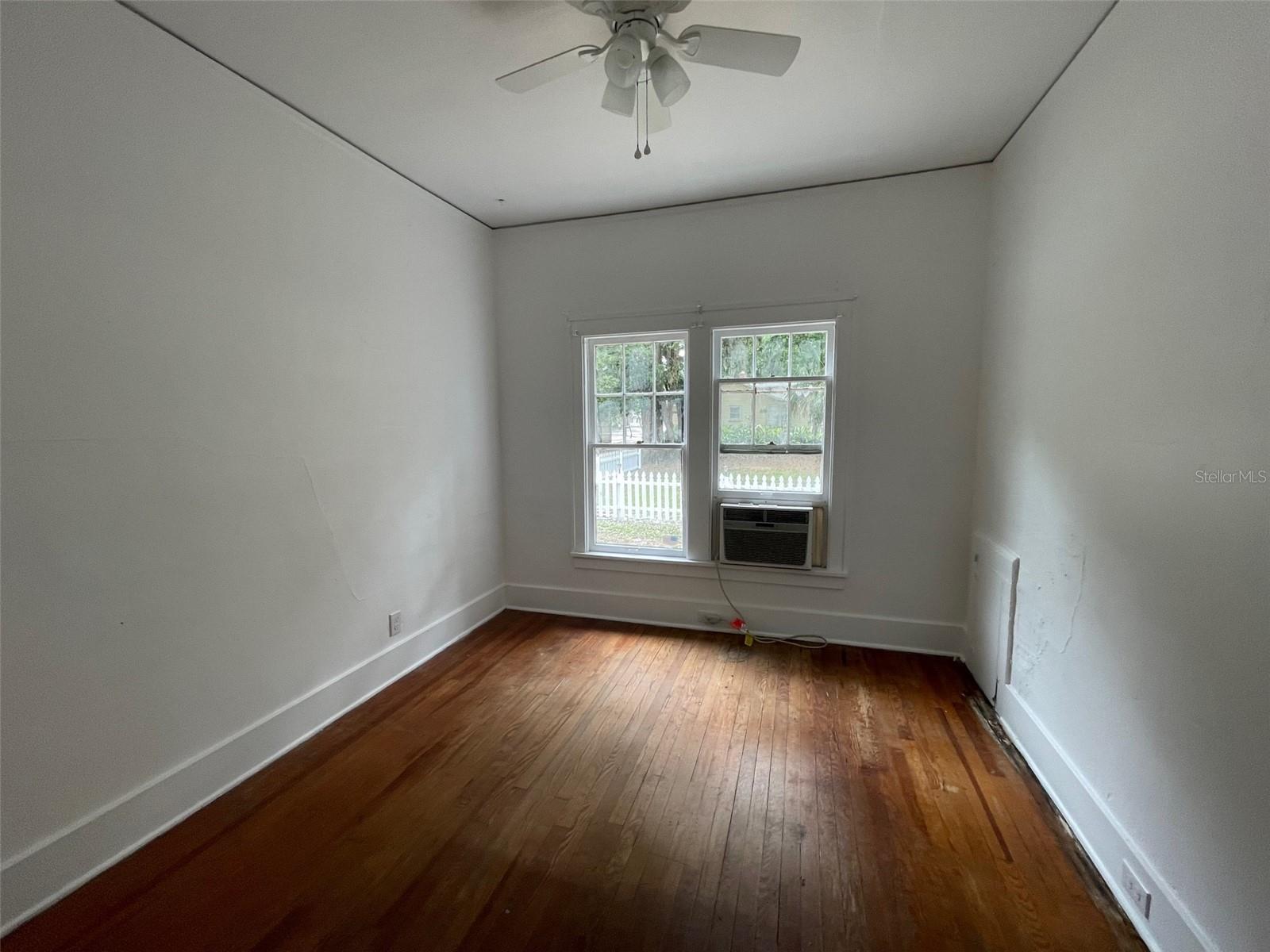 Image 8 of 15 For 2635 University Avenue