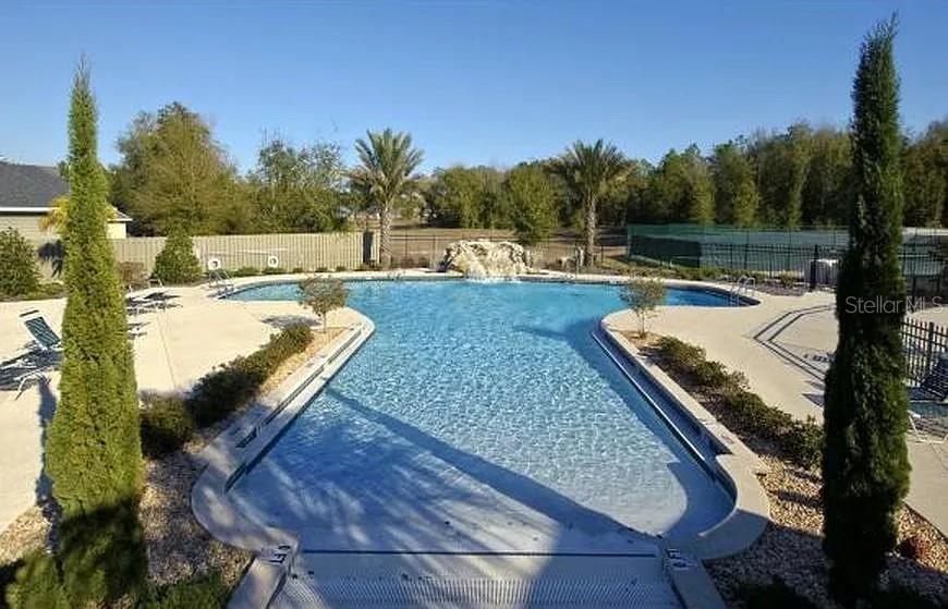 Image 18 of 23 For 7879 80th Drive