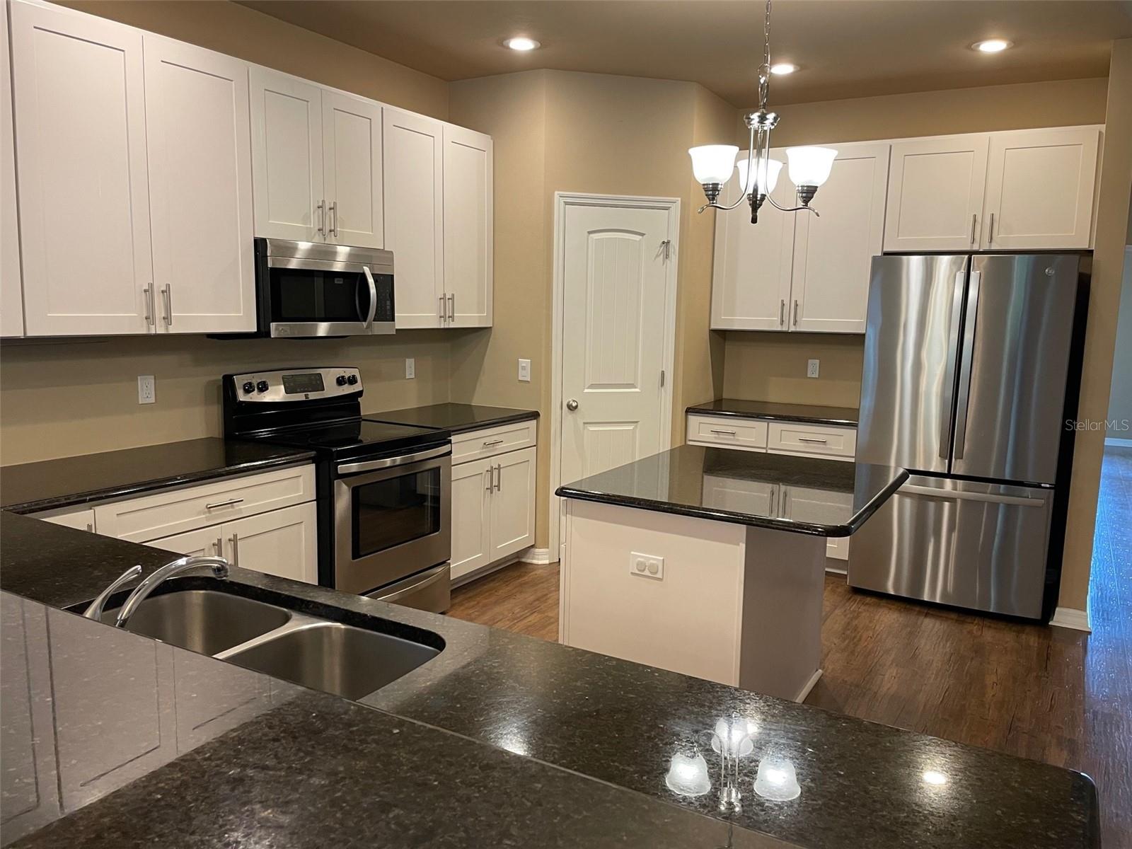 Image 2 of 23 For 7879 80th Drive