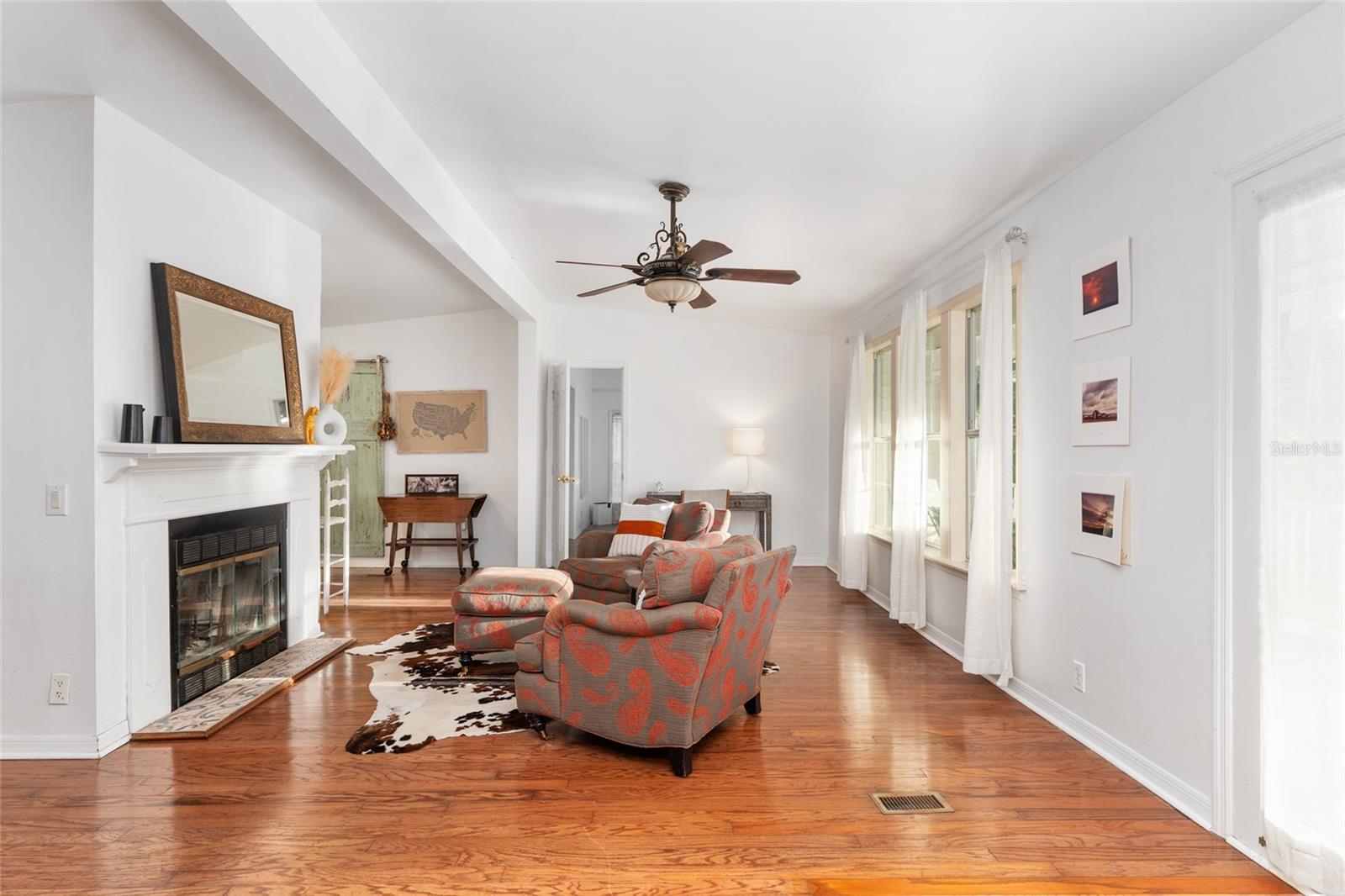 Image 10 of 62 For 20361 1st Street