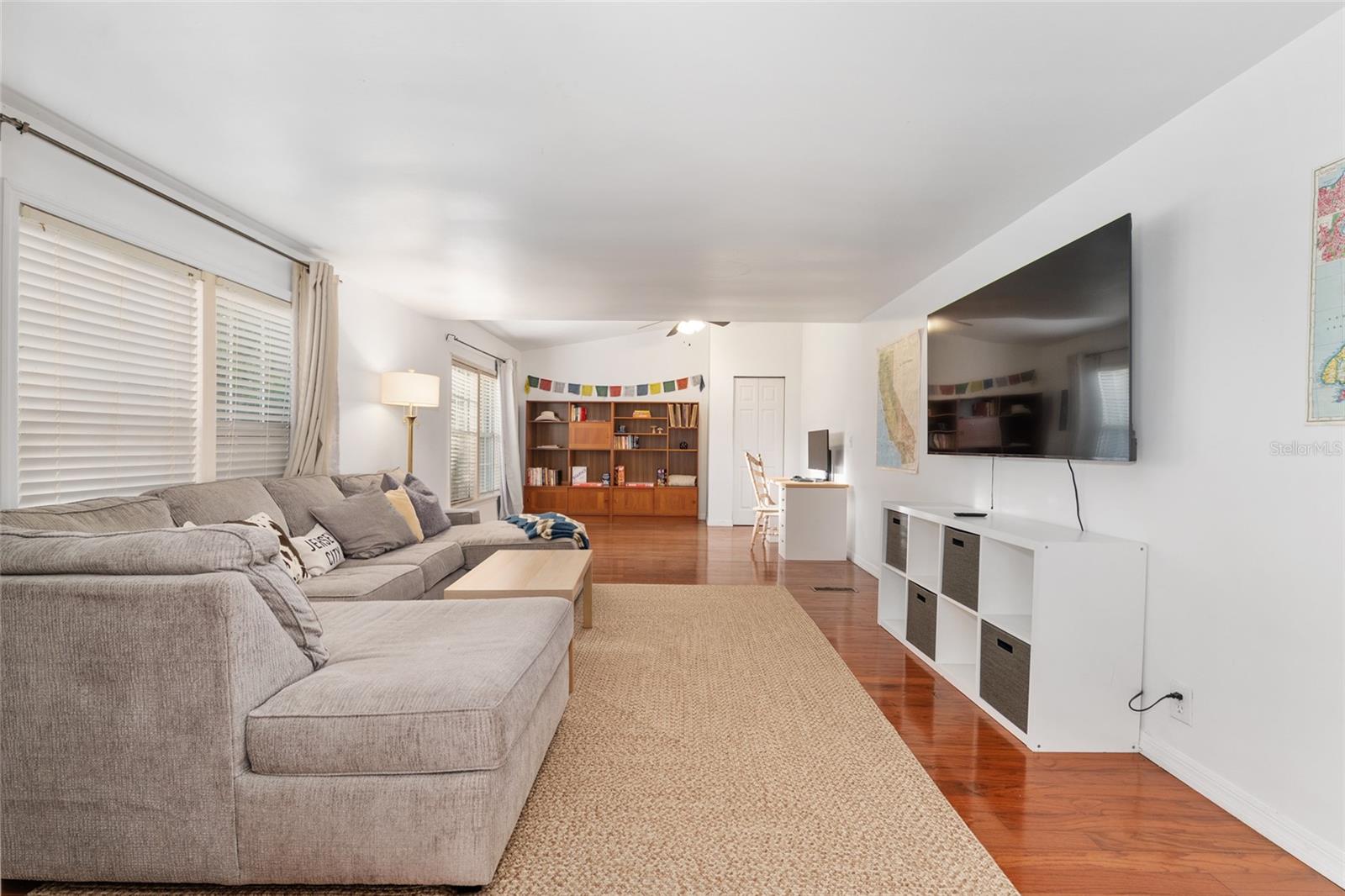 Image 15 of 62 For 20361 1st Street