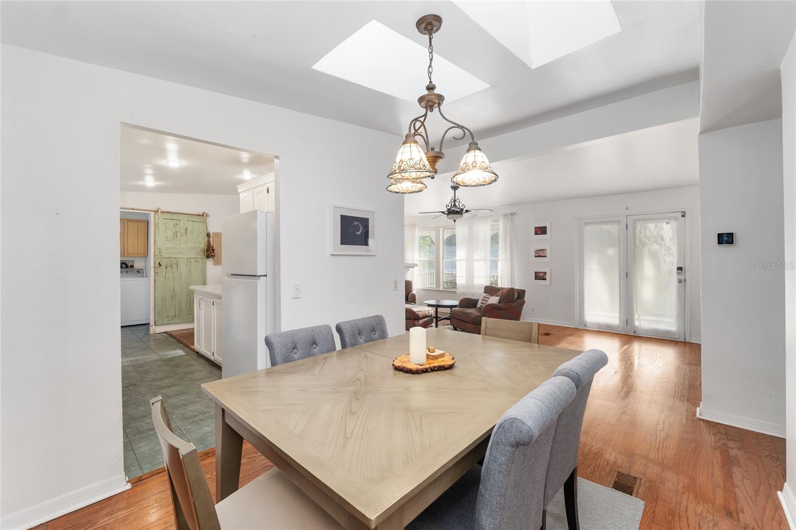 Image 22 of 62 For 20361 1st Street