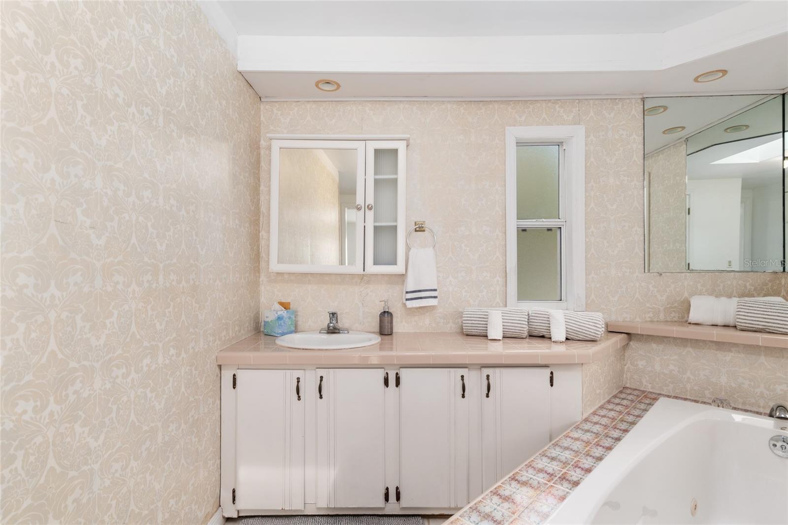 Image 34 of 62 For 20361 1st Street