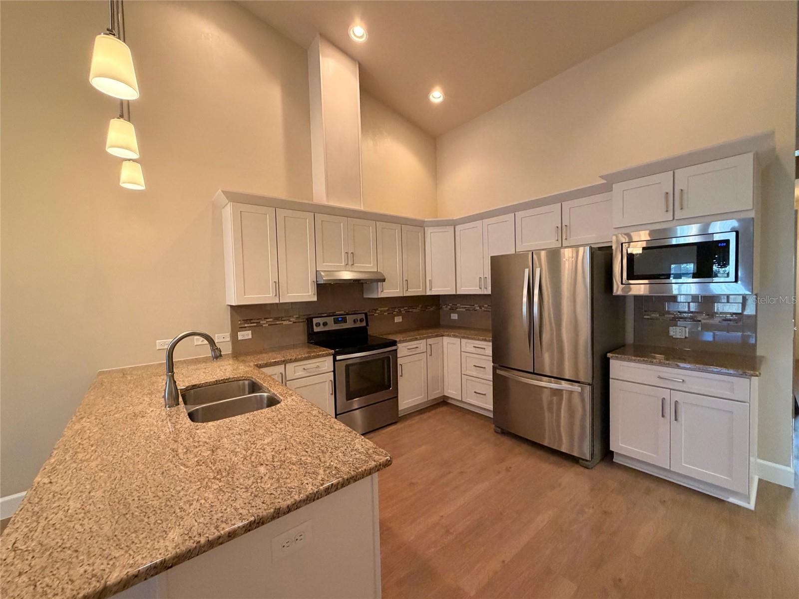 Image 5 of 21 For 1084 126th Way