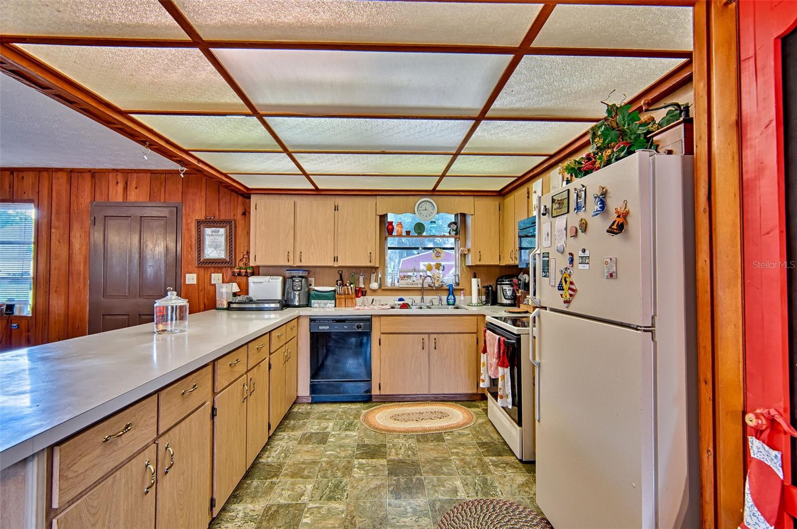 Image 11 of 36 For 6537 Triest Avenue