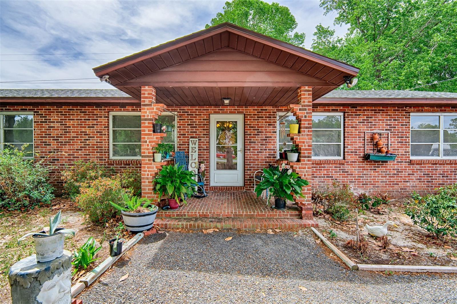 Image 2 of 36 For 6537 Triest Avenue