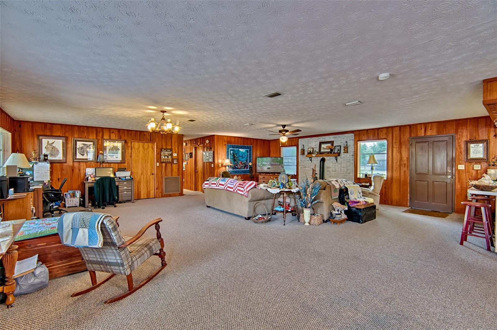 Image 3 of 36 For 6537 Triest Avenue