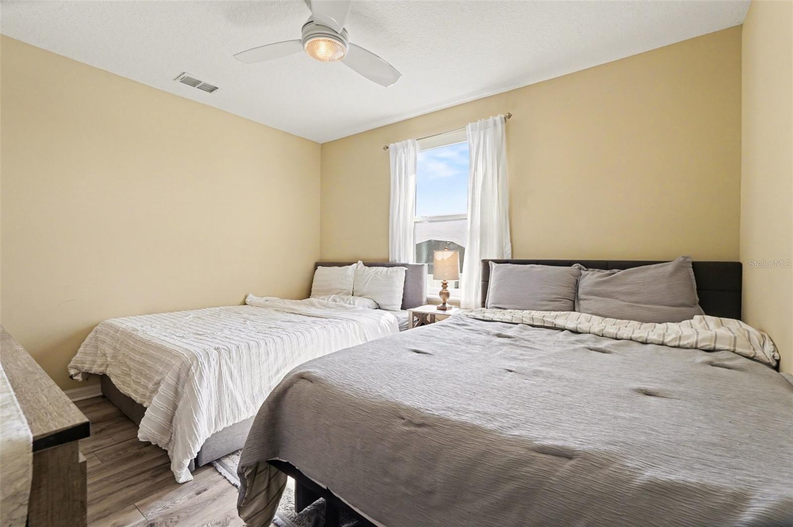 Image 22 of 32 For 1688 Attilburgh Boulevard