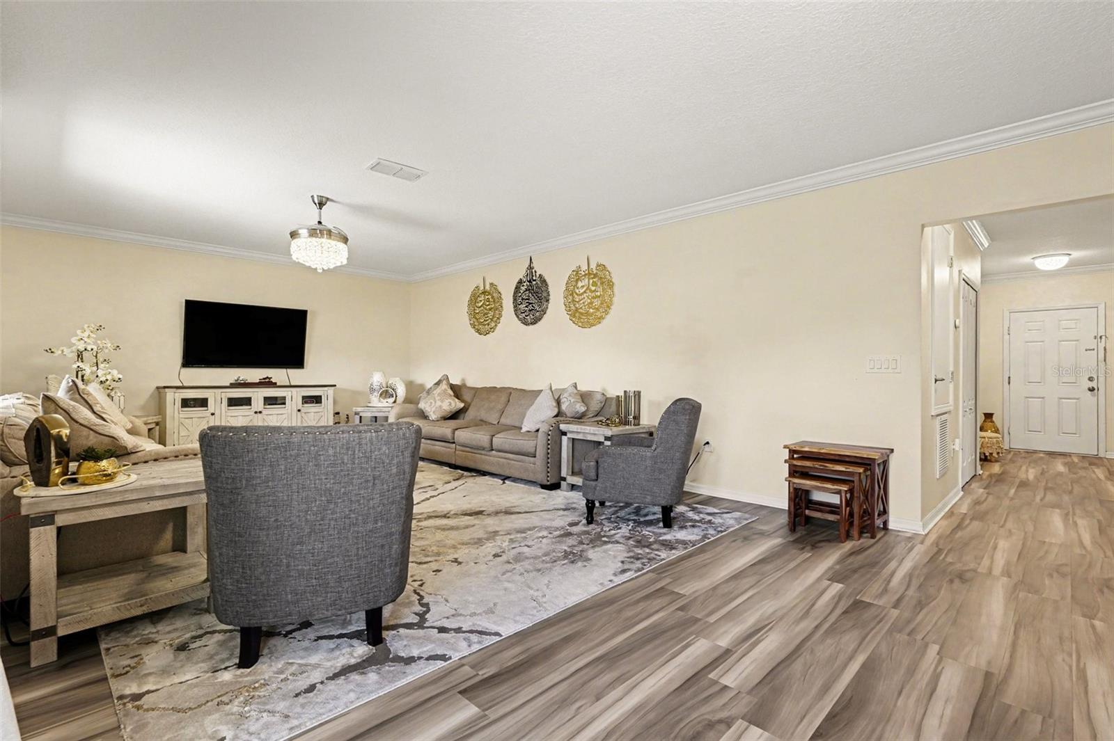 Image 4 of 32 For 1688 Attilburgh Boulevard